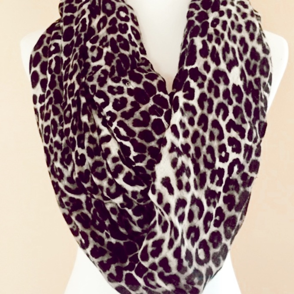 leopard infinity scarf ☆